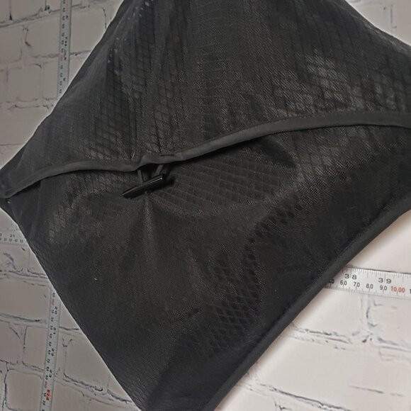 Mycra Pak Life Black Mesh Packable Foldable Mesh Jacket Coat Travel - Picture 11 of 12